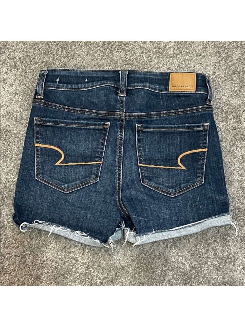 EC American Eagle Hi Rise Shortie Shorts - Dark Wash - Size 2 - Picture 2 of 5